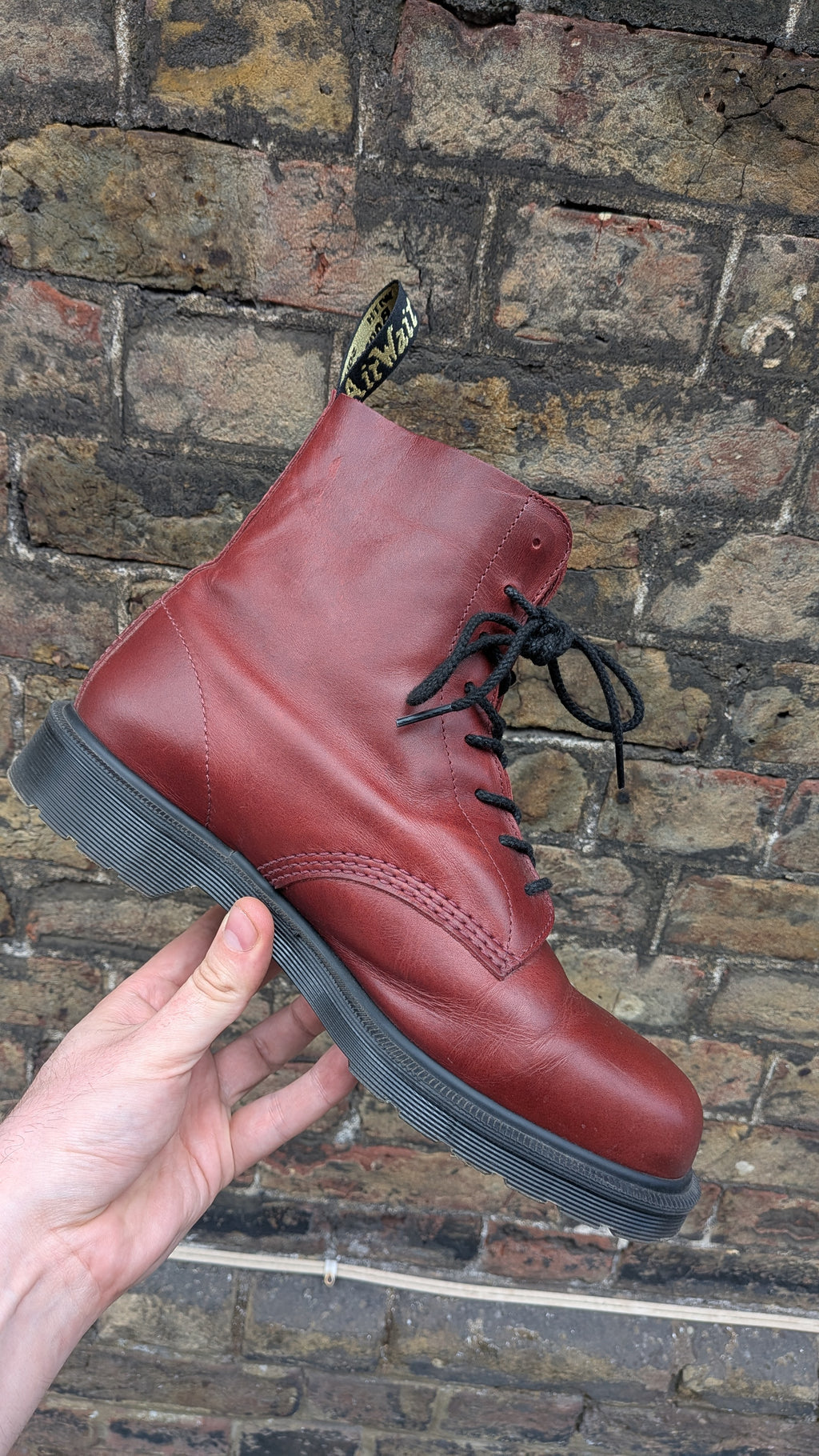 1460 Classic Calf Leather boots - Made in England